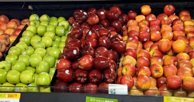 cena jabłek supermarket Kanada