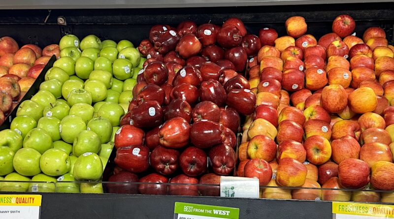 cena jabłek supermarket Kanada